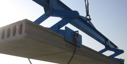 Lifting beam hollow core slabs construction sites