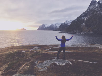 JBK, datewithplaces, keepexploring, Backpackgirl, Norwegen, Berge, Meer, Lofoten, Reiseblog