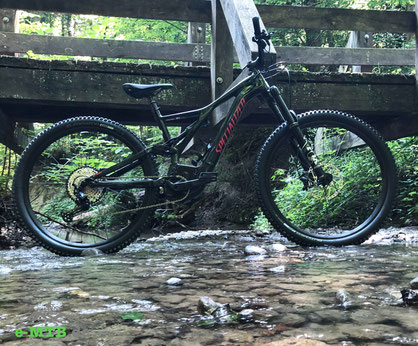 Das Specialized Turbo Levo Comp 2021 im Schussen