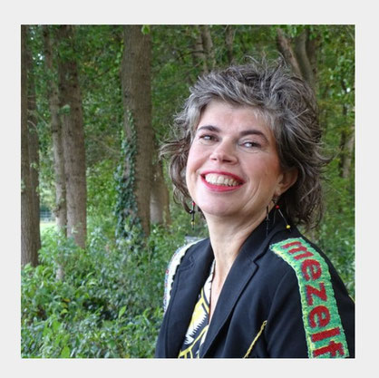 Portret van een PowerVrouw, platform PowerVrouwen Nederland, Tonny van der Linden