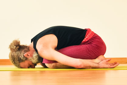 Hatha Yoga für Anfänger und Geübte im Yoga Room Chemnitz