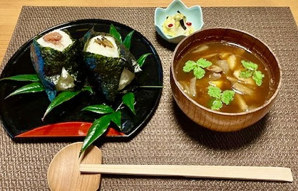 お結びの盛りつけ例