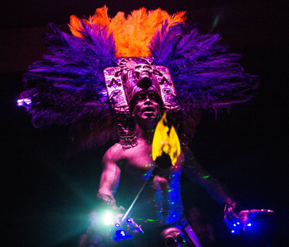 SHOW PERFORMANCE