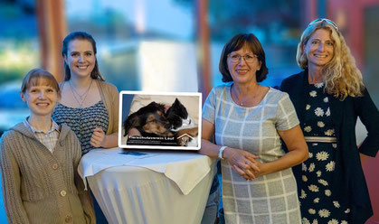 von links nach rechts: Brigitte Dümmer, Kassenprüferin Sylke von Waldegge, Schriftführerin Marlies Filler, 1. Vorsitzende Petra Krämer, 2. Vorsitzende Thomas Krämer, Kassier