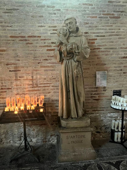 Saint Antoine de Padoue : Basilique Saint-Sernin de Toulouse. (Merci à Kenza pour le partage de cette photo)
