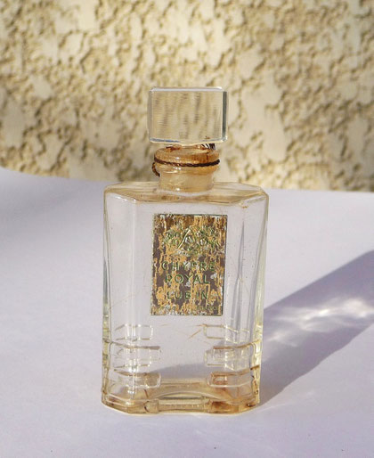 FLACON 1ère TAILLE LUBIN : CHYPRE ROYAL PARFUM - ETIQUETTE DOREE ABIMEE, ECRITURE VERTE