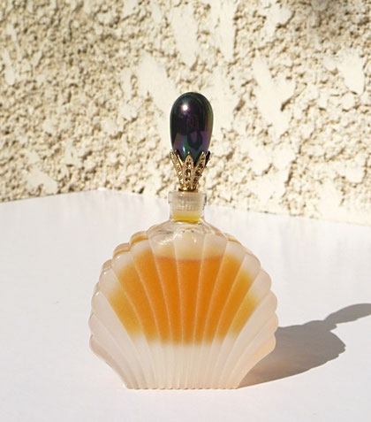 ELIZABETH TAYLOR - BLACK PEARL : PARFUM 7,5 ML - FLACON EN VERRE SATINE, BOUCHON EN FORME DE PERLE NOIRE