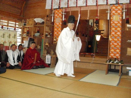 剣の舞奉納1(旧座礼)