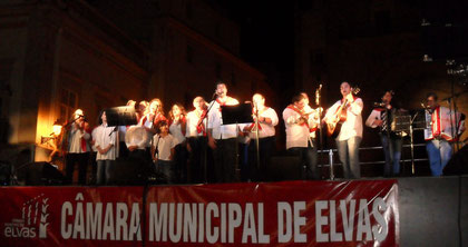 9 Julho 2011 - Praça da República de Elvas (Abertura das Noites de Verão 2011)    |   Clique p/ ver mais fotos