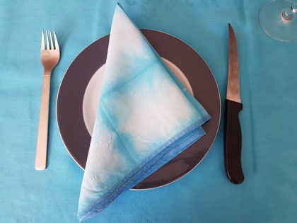 Servietten färben mit Shibori