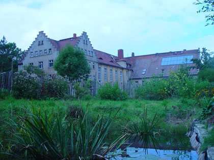 Das Hauptgebäude der Akademie