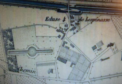 Gravure imprimée  vers 1850 ou 1860 (gravé et imprimé par Régnier et Dourdet 8 passage Ste Marie ( rue du Bac) à PARIS) du village de Lespinasse avec mise en évidence du grand bassin disparu.