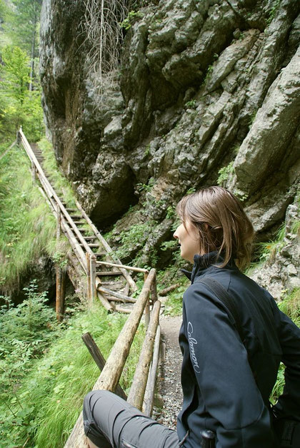 Vor der steilen Stiege, mittlerweile ein Gitterstiege