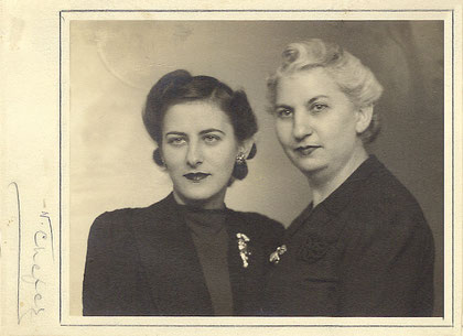 Ida Kaufherr mit ihrer Tochter/with her daughter Bertel in New York