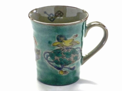 九谷焼【マグカップ】宝尽くし緑塗り『中裏絵』