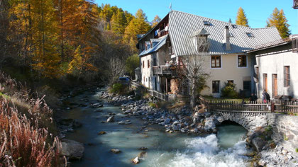 La filature devant la Guisanne