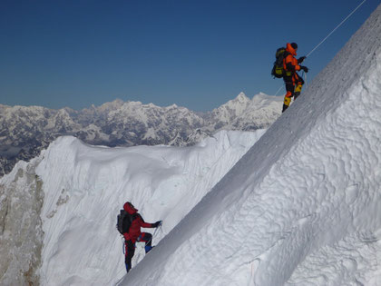 Stef Wolput and Nawang Sherpa climbing Baruntse