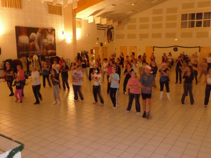 Zumba lundi soir Noël 2013