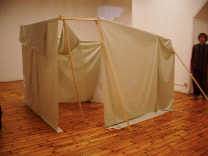 La tente, support de projections