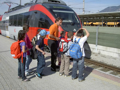 Neugierige Lokführer