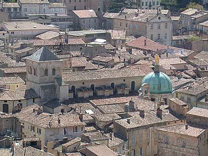 vue de la ville " Cathedreale St Anne"