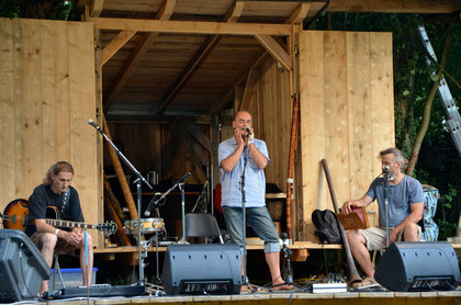 Siegfried Loidl, Christoph Köpf und Bernhard Hanreich beim 2. Feldegger Maultrommeljam im Rahmen der 1. Feldegger Obertontage 2012 (Foto: Rita Heitzinger)