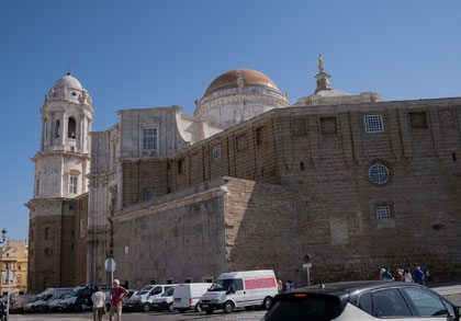 Bild: Catedral Santa Cruz sobre el Mar in Cádiz 