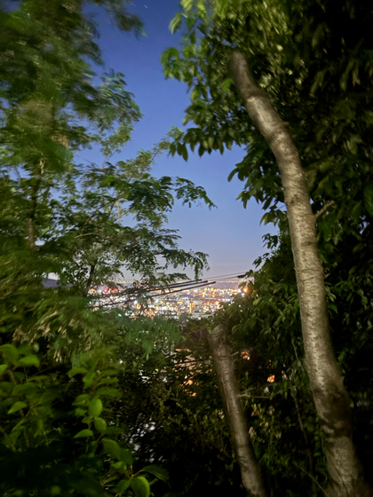 学校帰りに見える夜景に癒されてます