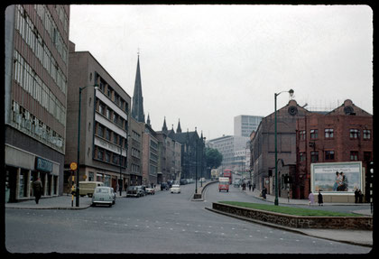 Digbeth 1960 photographed by Phyllis Nicklin, available for reuse under Creative Commons licence Attribution-NonCommercial-ShareAlike 2.5 Generic (CC BY-NC-SA 2.5) from the University of Birmingham ePapers Repository. See Acknowledgements.