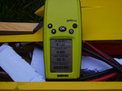Das Garmin GPS ist immer dabei. Und schnell mal zum Daten sammeln eingebaut.