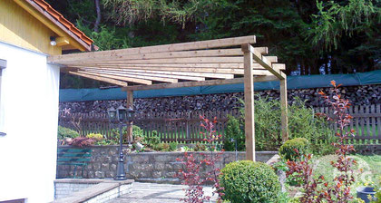 Terrassen & Pergolen - Göttlinger Zaunbau - Holzschutz GmbH & Co KG