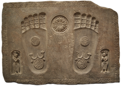 Représentation de pieds, bouddhisme