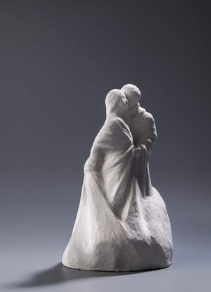 EINER TRAGE DES ANDEREN LAST (GAL 6.2), Bronze H 33 cm, 2011