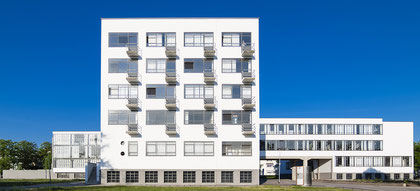 Bauhaus Dessau Ostansicht © Dr. Ralph Fischer