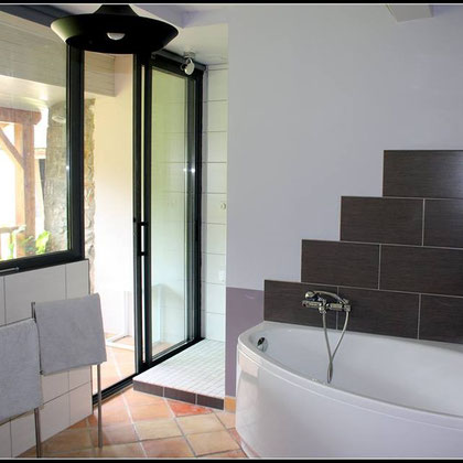 Salle de bain - Chambre 3 Bed in Bellongue