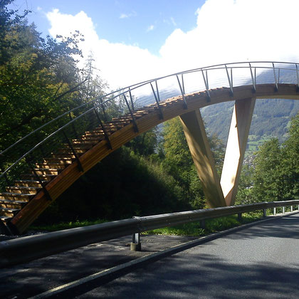 Zugangsbrücke