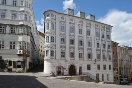 Kranz Kastenfenster, Stadthaus, Apothekerhaus Linz, Altstadthaus Linz