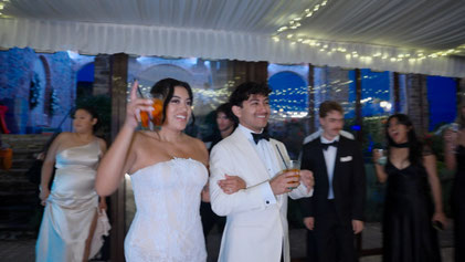 destination wedding in Umbria at Villa Baroncino a venue on Trasimeno lake. First dance