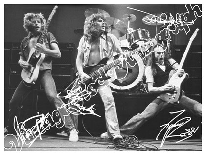 Print Signed Photos