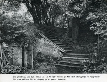 Links Eingang zur Kasematte - Foto ,Das schöne Münster' 1936