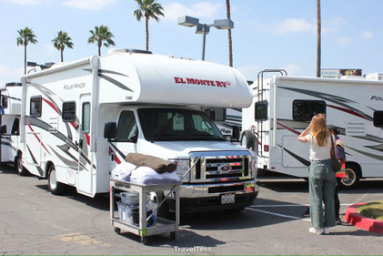 El Monte camper ophalen