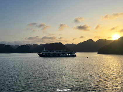 Halong Bay zonsondergang