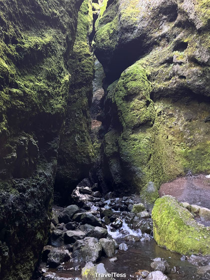Rauðfeldsgjá Gorge