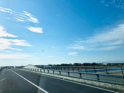 頭痛専門めぐみ頭痛整体院は各務原大橋を渡ってすぐ