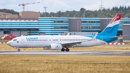 - Boeing 737-800"Winglets" -- LX-LBB -- First Flight: 2015 -- MSN: 36875 - Luxembourg Findel (LUX - ELLX) 2023