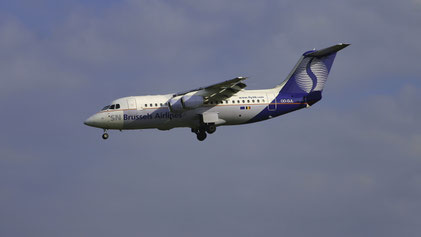 ---- BAe Avro RJ85 ---- OO-DJL (*1) ---- First Flight: 1995 ---- MSN: 2273 ---- Brussels National (BRU - EBBR) 2006