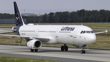 --- Airbus A321-200 --- D-AISP --- First Flight: 2009 --- MSN: 3864 --- Frankfurt Rhein-Main (FRA - EDDF) 2019