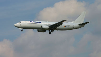 ---- Boeing 737-400 --- EC-JNU --- First Flight: 1993 ---- MSN: 26285 Brussels National (BRU - EBBR) 2006