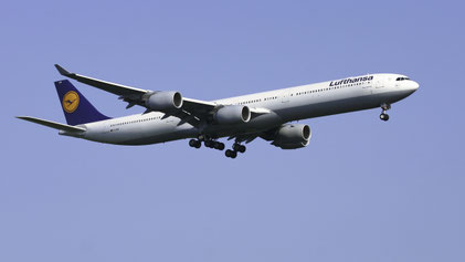 --- Airbus A340-600 --- D-AIHK --- First Flight: 2004 --- MSN: 580 --- Frankfurt Rhein-Main (FRA - EDDF) 2006