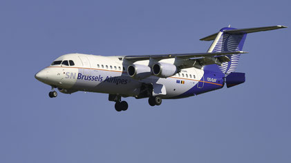 ---- BAe Avro RJ85 ---- OO-DJV (*1) ---- First Flight: 1996 ---- MSN: 2295 ---- Brussels National (BRU - EBBR) 2005